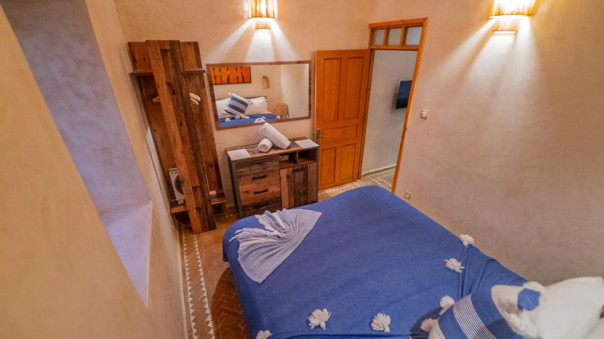 Stella 1 - Joli Appartement En Medina Avec Cheminee Εσαουίρα